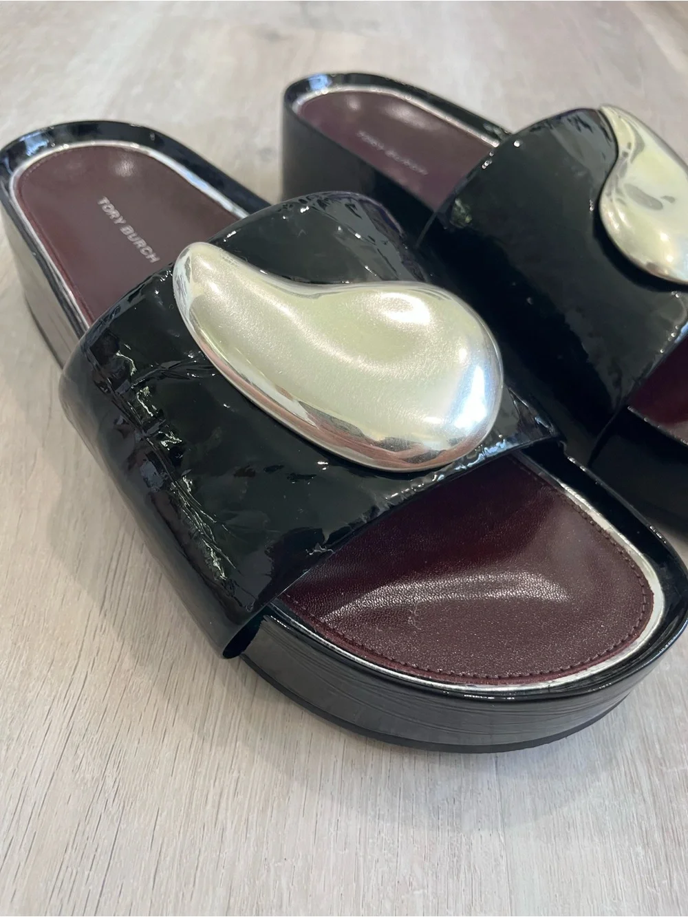 Tory Burch Patos Platform Slide Sandals Black Patent 9 New NWOB Modern Luxury
